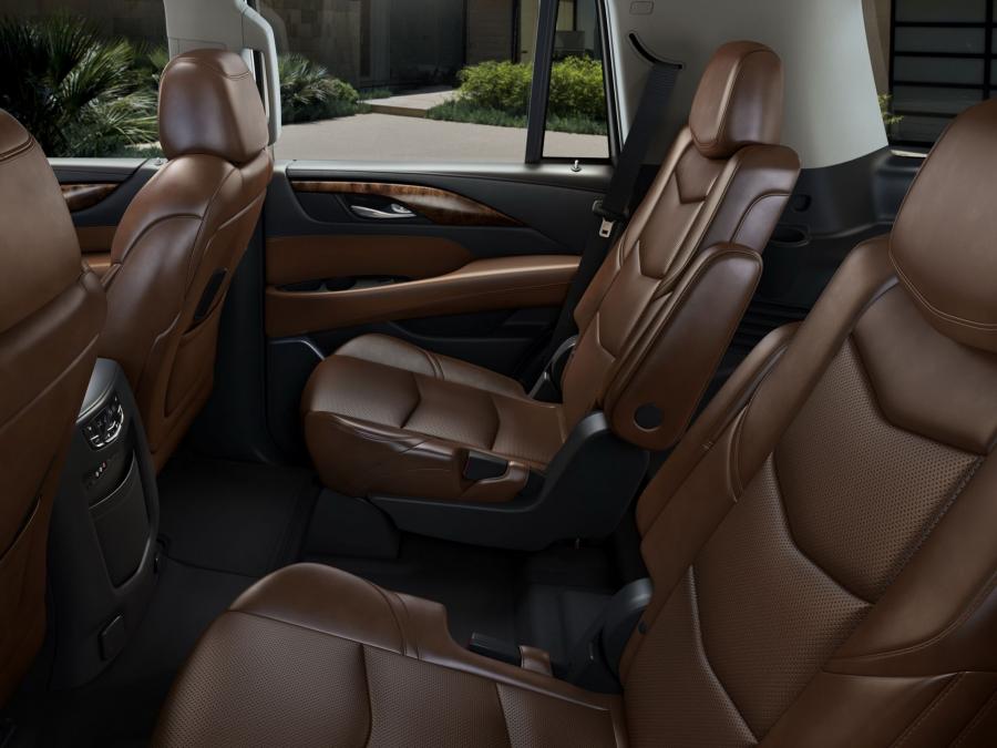 Интерьер Cadillac Escalade (GMTK2XL) 2014 года  (NA) (фото 13 из 39)